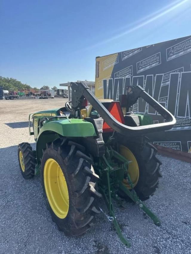 Image of John Deere 3025D equipment image 1