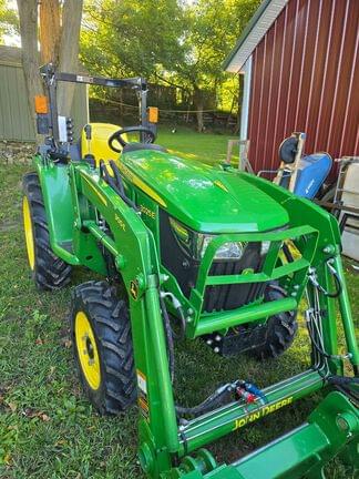 Image of John Deere 3025E Image 1
