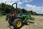 Image of John Deere 3025E equipment image 2