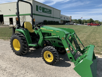 Main image John Deere 3025E