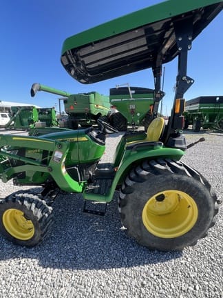 2021 John Deere 3025E Equipment Image0