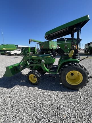Image of John Deere 3025E equipment image 1