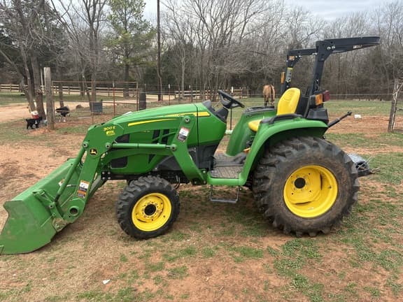 Image of John Deere 3025E equipment image 1