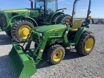 Main image John Deere 3025E