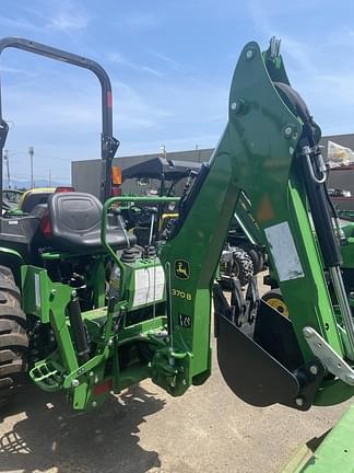 Image of John Deere 3025E equipment image 2