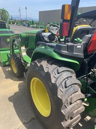 Image of John Deere 3025E equipment image 1
