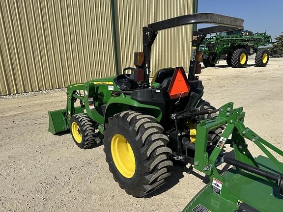 Image of John Deere 3025E equipment image 2