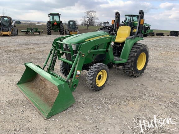 Image of John Deere 3025E equipment image 1