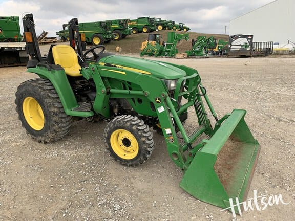 2021 John Deere 3025E Equipment Image0