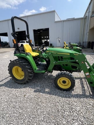 2021 John Deere 3025E Equipment Image0