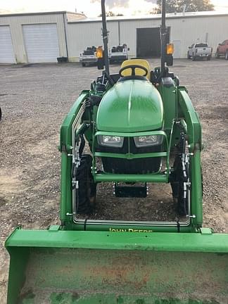 Image of John Deere 3025E equipment image 1