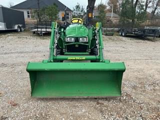 Image of John Deere 3025E equipment image 2