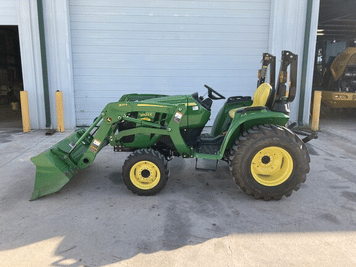 Main image John Deere 3025E