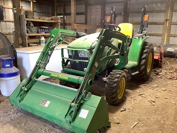 Image of John Deere 3025E Primary image