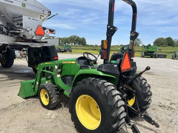 Image of John Deere 3025E equipment image 1