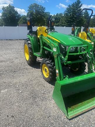 Image of John Deere 3025E equipment image 1