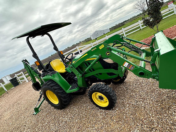 Image of John Deere 3025E equipment image 2