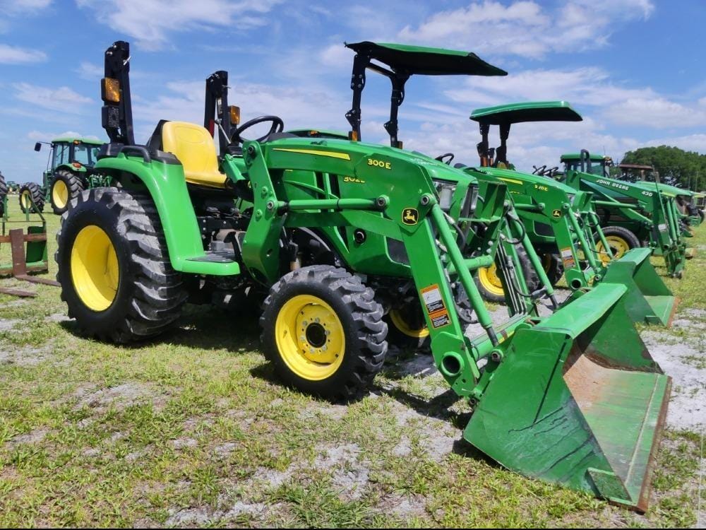 2021 John Deere 3025E Equipment Image0