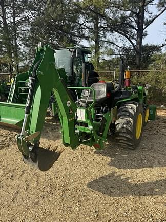 Image of John Deere 3025E equipment image 4