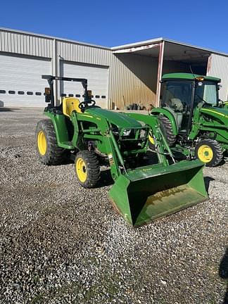 Image of John Deere 3025E Primary image