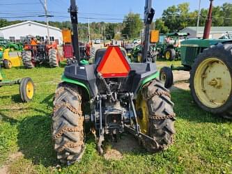 Image of John Deere 3025E equipment image 2