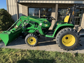 Main image John Deere 3025E