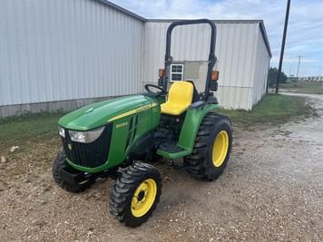 Main image John Deere 3025E