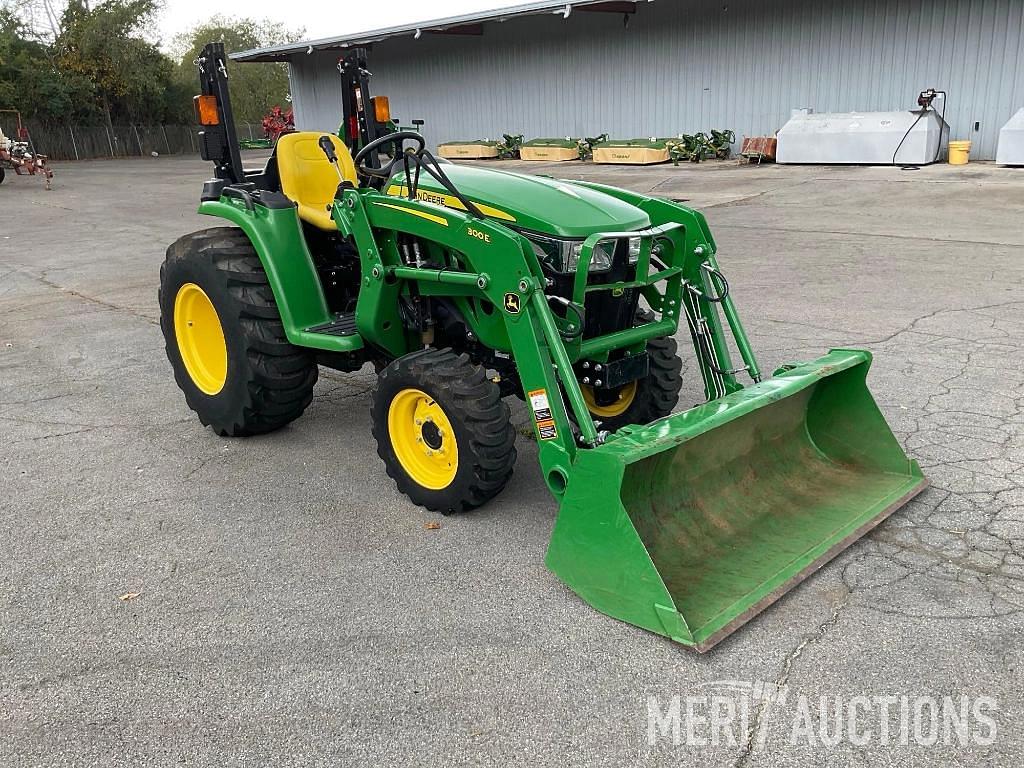 Image of John Deere 3025E Primary image