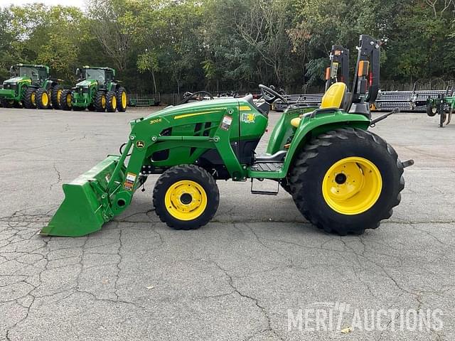 Image of John Deere 3025E equipment image 2