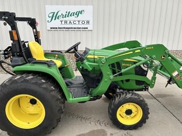 Main image John Deere 3032E