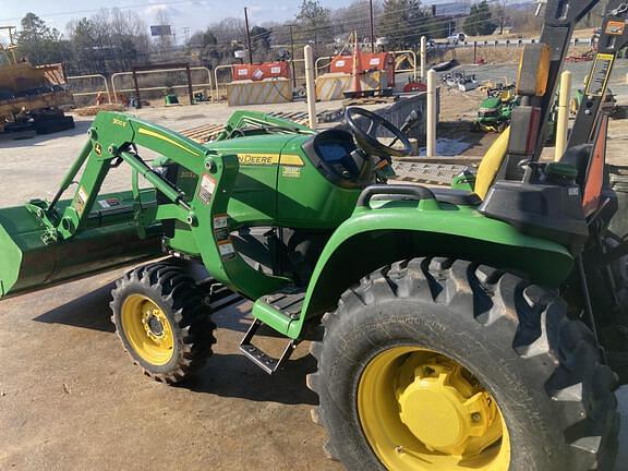 Image of John Deere 3032E equipment image 2