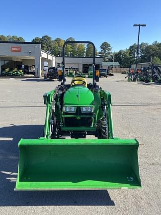 Image of John Deere 3032E equipment image 1