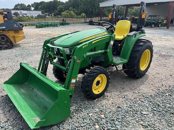 Image of John Deere 3032E Primary image