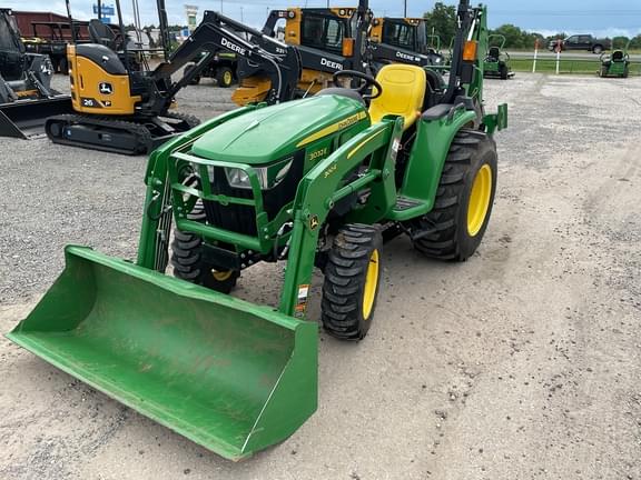 Image of John Deere 3032E equipment image 2