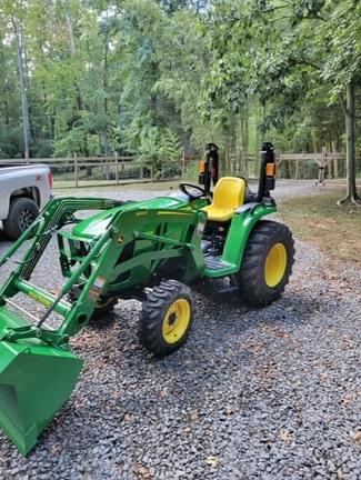 Image of John Deere 3032E equipment image 1