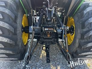 Main image John Deere 3032E 5