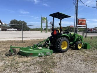 Image of John Deere 3032E equipment image 1