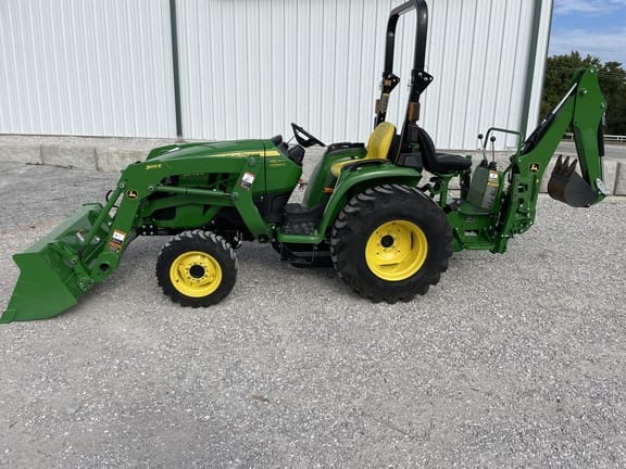 Main image John Deere 3032E