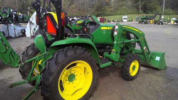 Image of John Deere 3033R equipment image 1