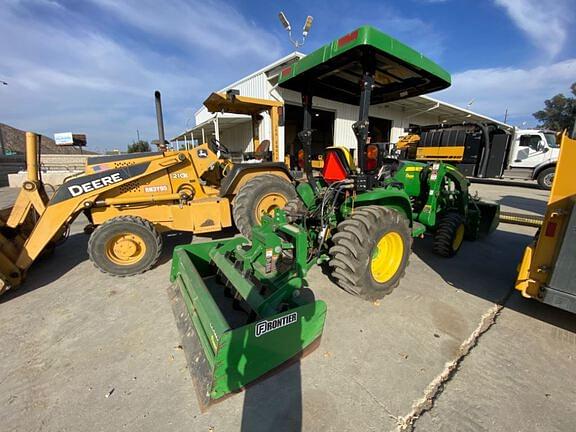 Image of John Deere 3033R Image 1