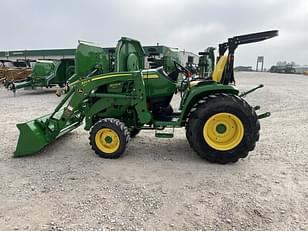 Main image John Deere 3033R 5