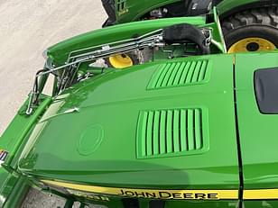 Main image John Deere 3033R 9