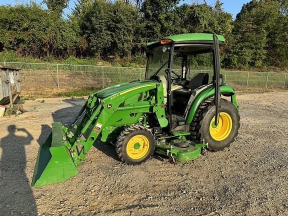 Image of John Deere 3033R equipment image 1