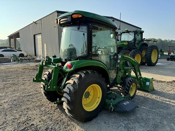 Image of John Deere 3033R equipment image 2