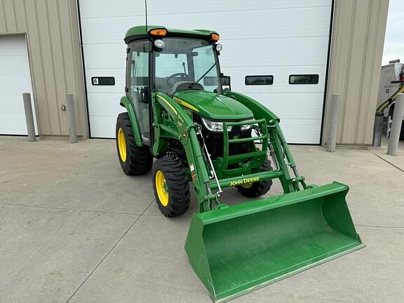 Image of John Deere 3033R Primary Image