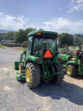 Image of John Deere 3033R equipment image 3