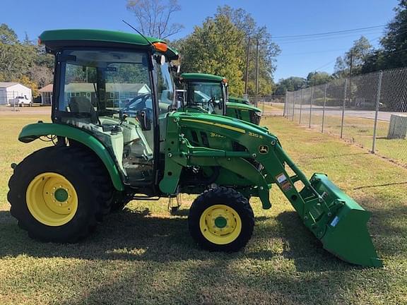 Image of John Deere 3033R equipment image 1