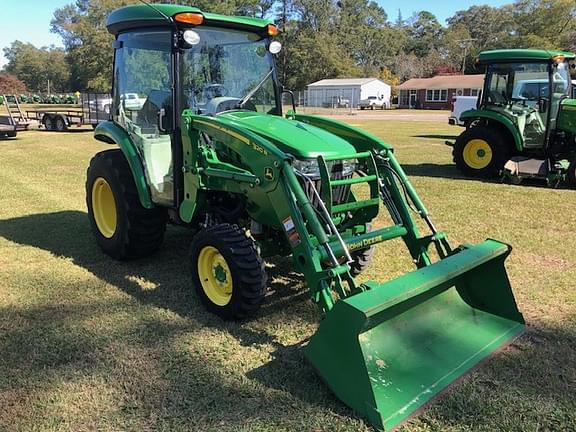 Image of John Deere 3033R equipment image 4