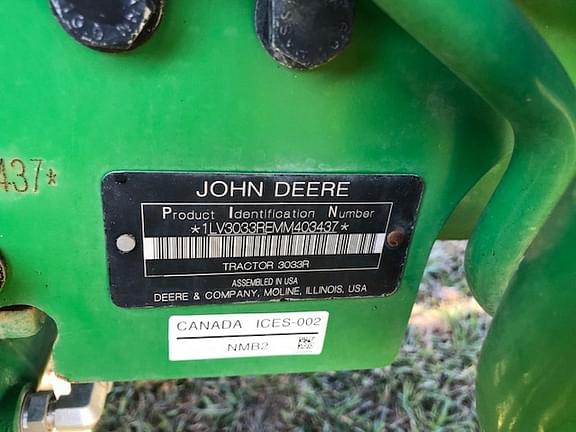 Image of John Deere 3033R equipment image 3