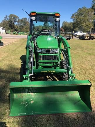 Image of John Deere 3033R equipment image 1